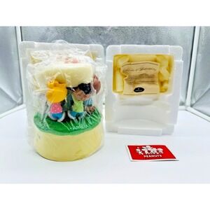 Hallmark Peanuts Gallery A Good Man Charlie Brown Music Box Snoopy Rare COA